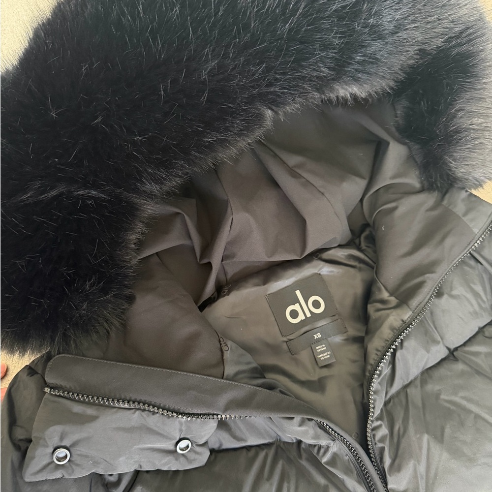 ALO Yoga Black Hooded Fur Trim Jumpsuit - Picture 8 of 9
